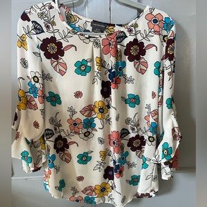 Van Heusen Blouse flowers